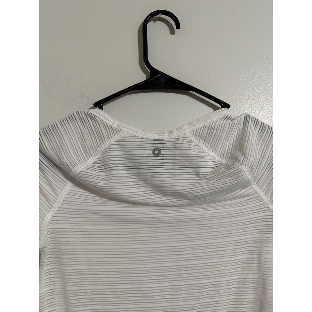 90 Degree by Reflex Womens White Striped Mesh Short Sleeve Activewear Top XS - Picture 6 of 6